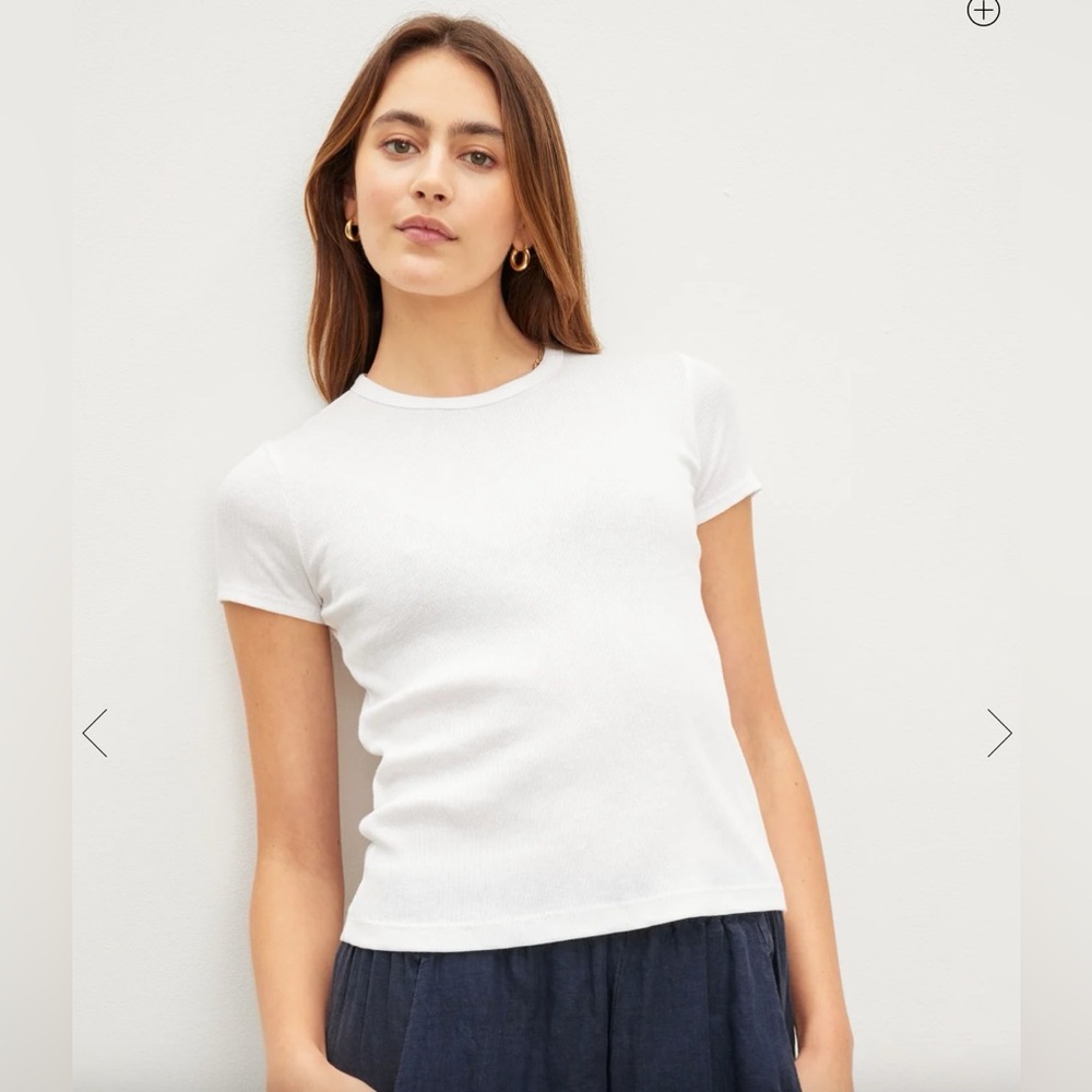 Velvet by Graham & Spencer Brenny Tee in White size Large